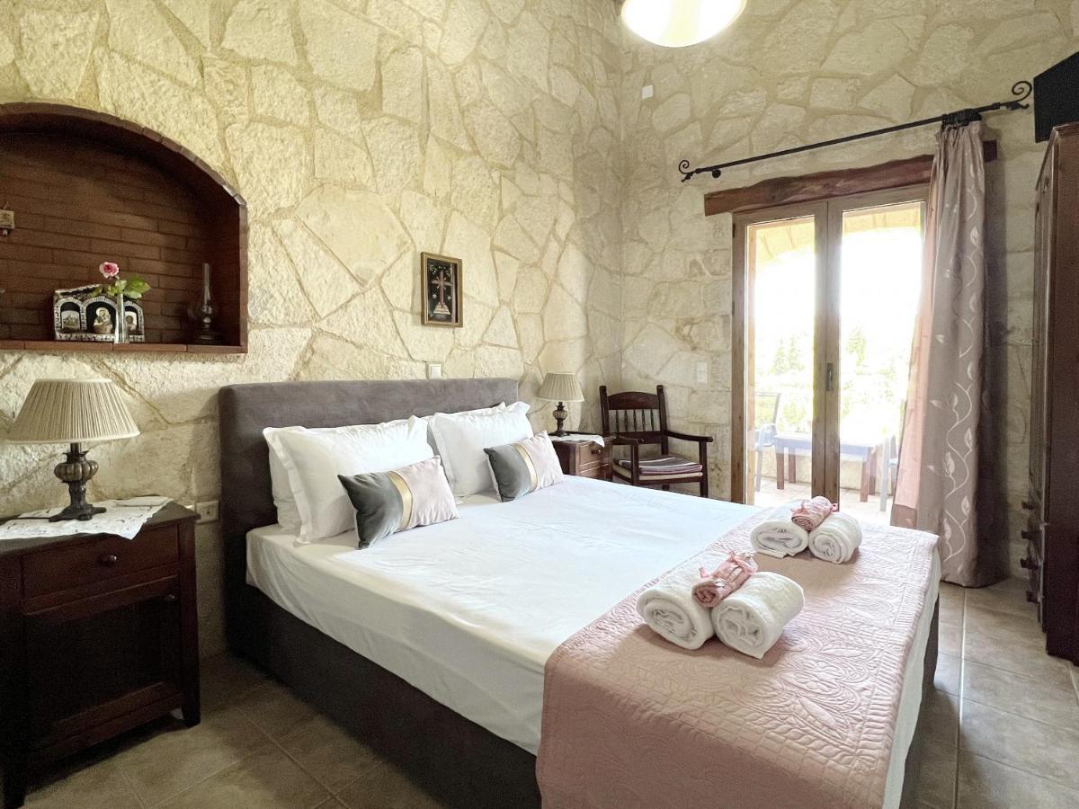 Villa Toula With Pool Nr Armeni Crete Makhairoi Екстер'єр фото